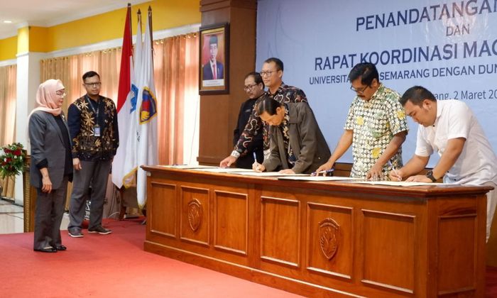 Penandatanganan kerja sama dengan mitra